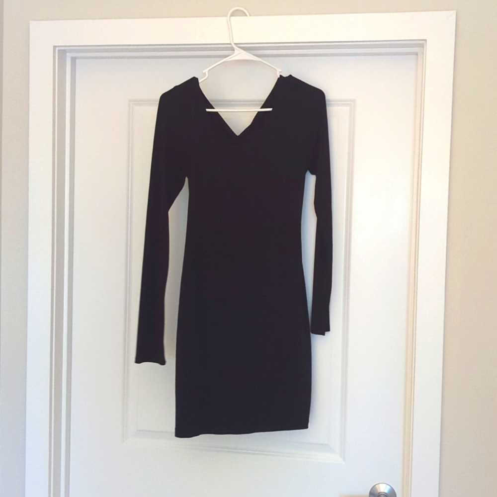 GUESS Black Short Dress, L